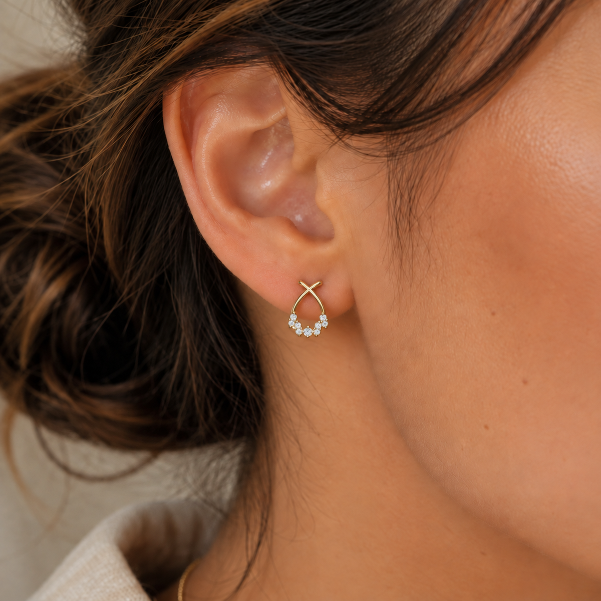 Crossover Arc Diamond Stud Earrings