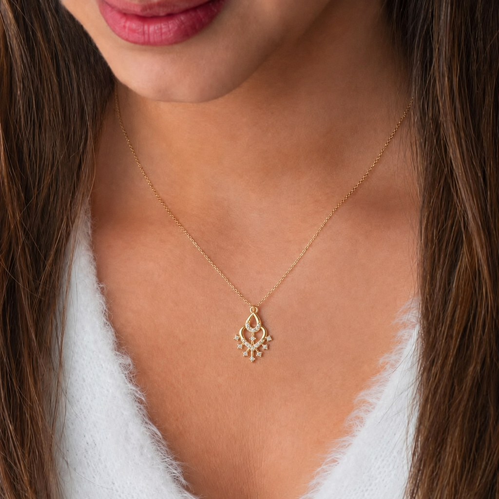 Regal Heart Fringe Diamond Pendant