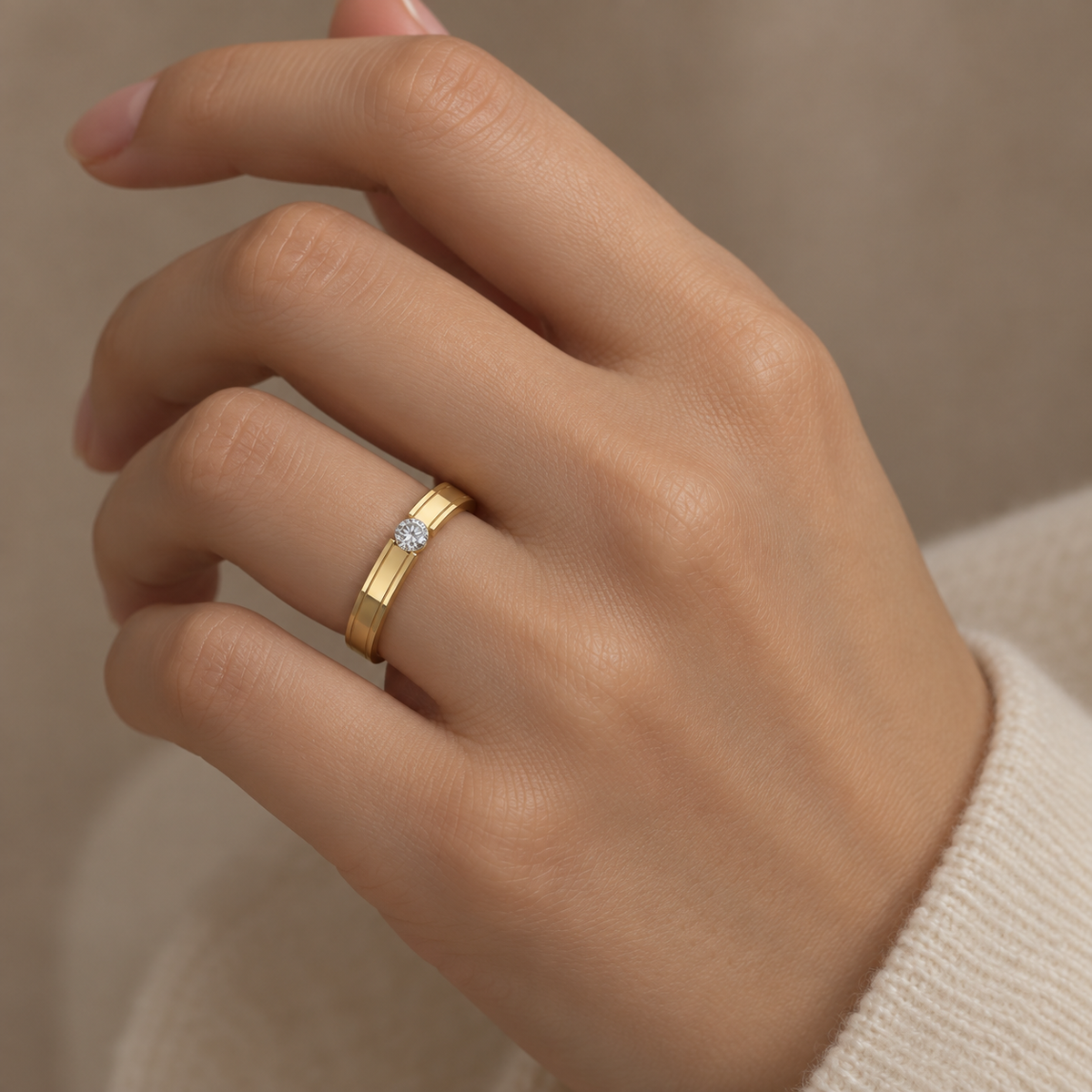 Minimal Gap-Set Solitaire Band - worn view 2